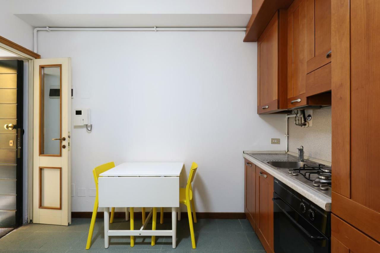Ticinese 77 -by Yoof Apartment *
