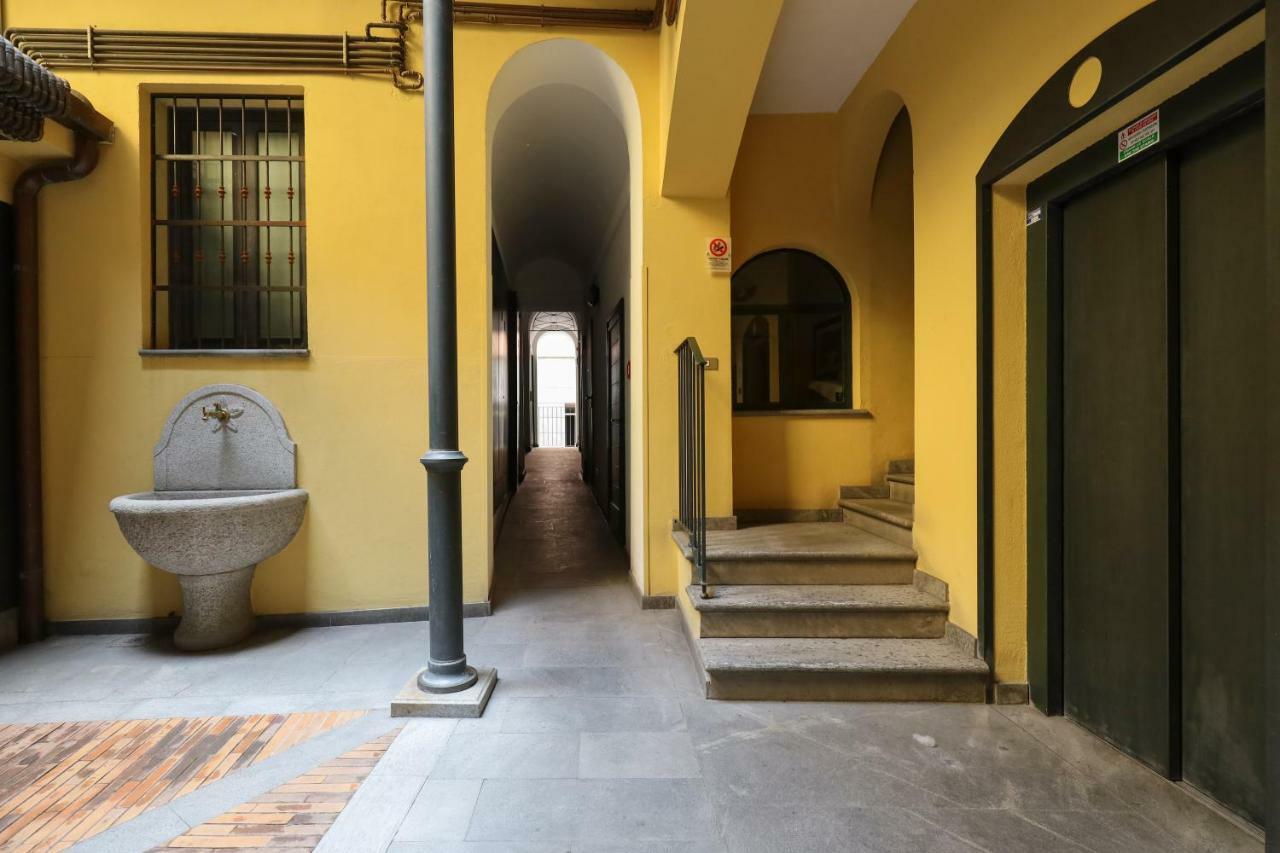 Ticinese 77 -by Yoof Apartment Milan