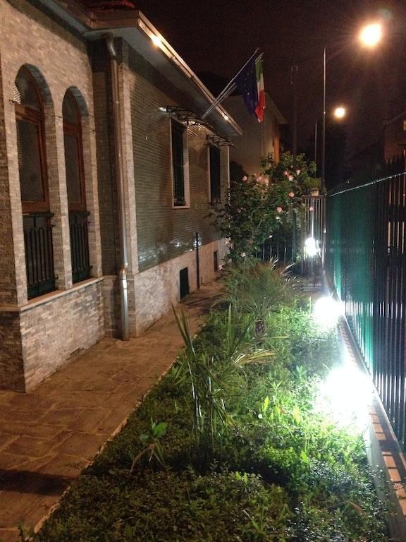 Milano B&B Acomodação com café da manhã  *