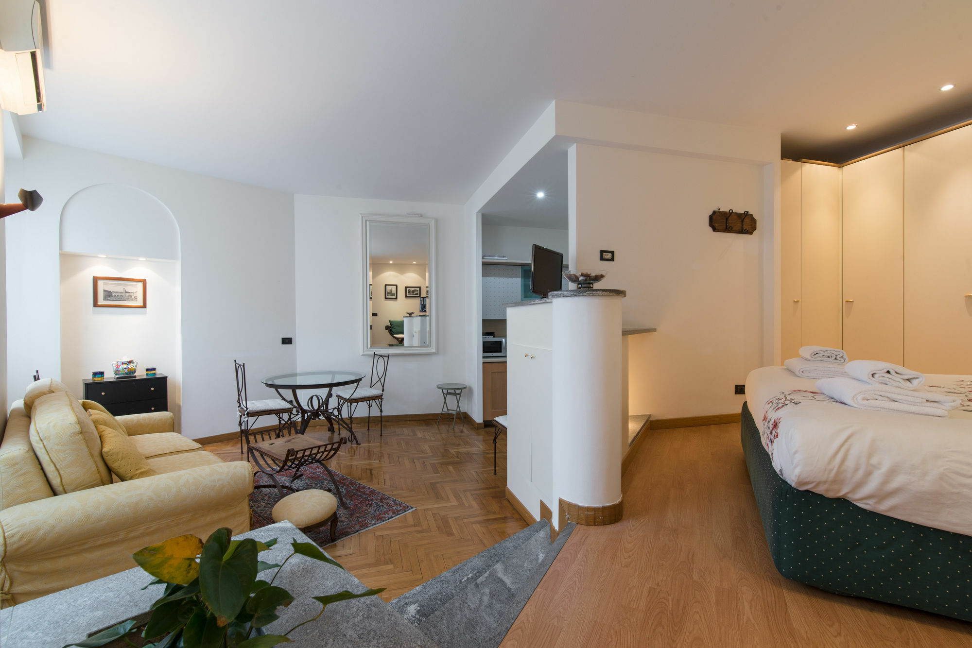 Apartment At Heart Of - Duomo Milan