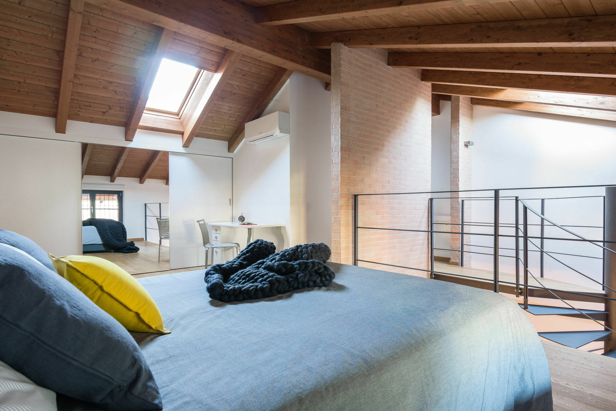 Homeathotel - Ampola Apartment Milan