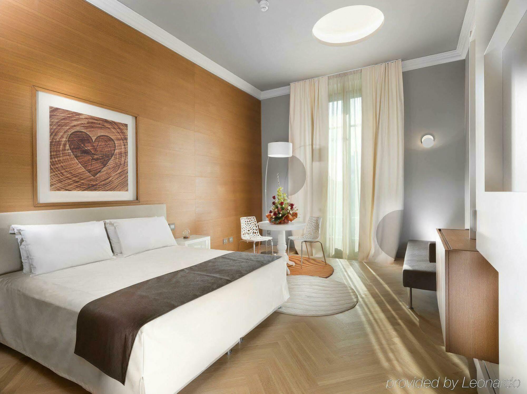 The Glamore Duomo 5* Milan