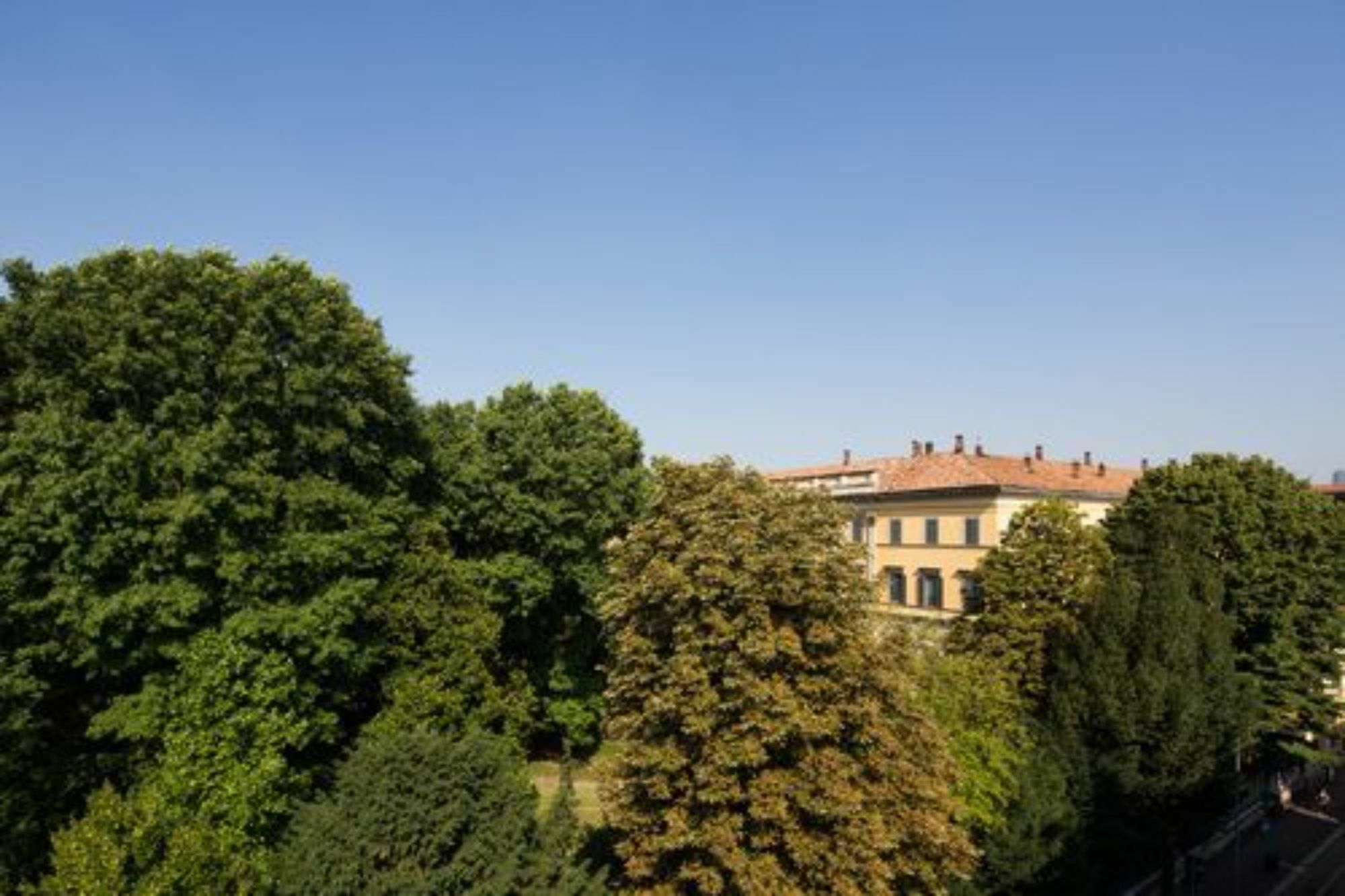 Babila Hotel