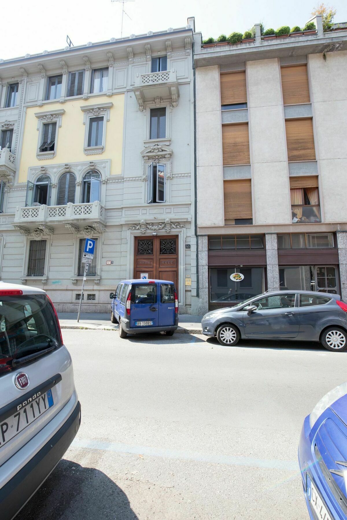 Suitelowcost - Station Apartment Milan