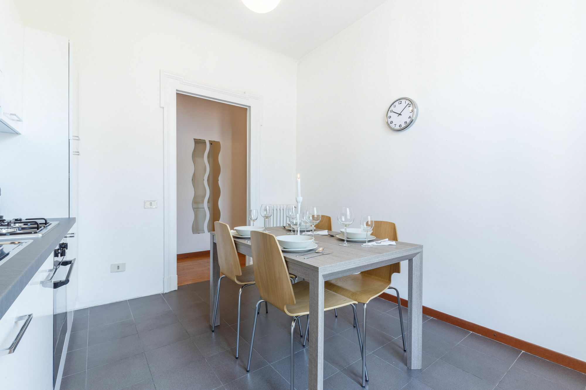 Apartment Suitelowcost - Station