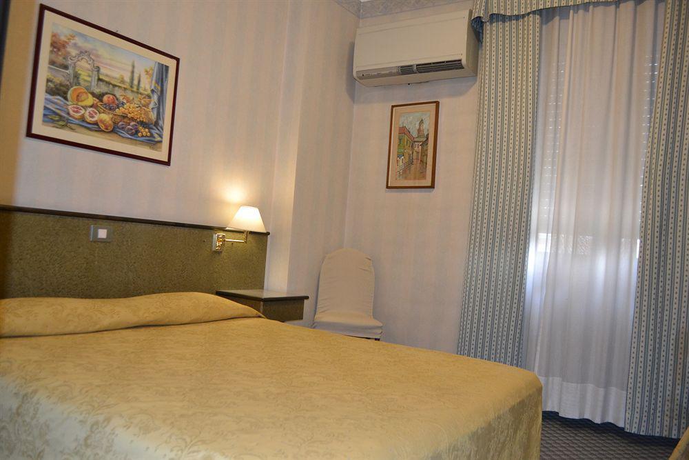 Dei Fiori Hotel 3*