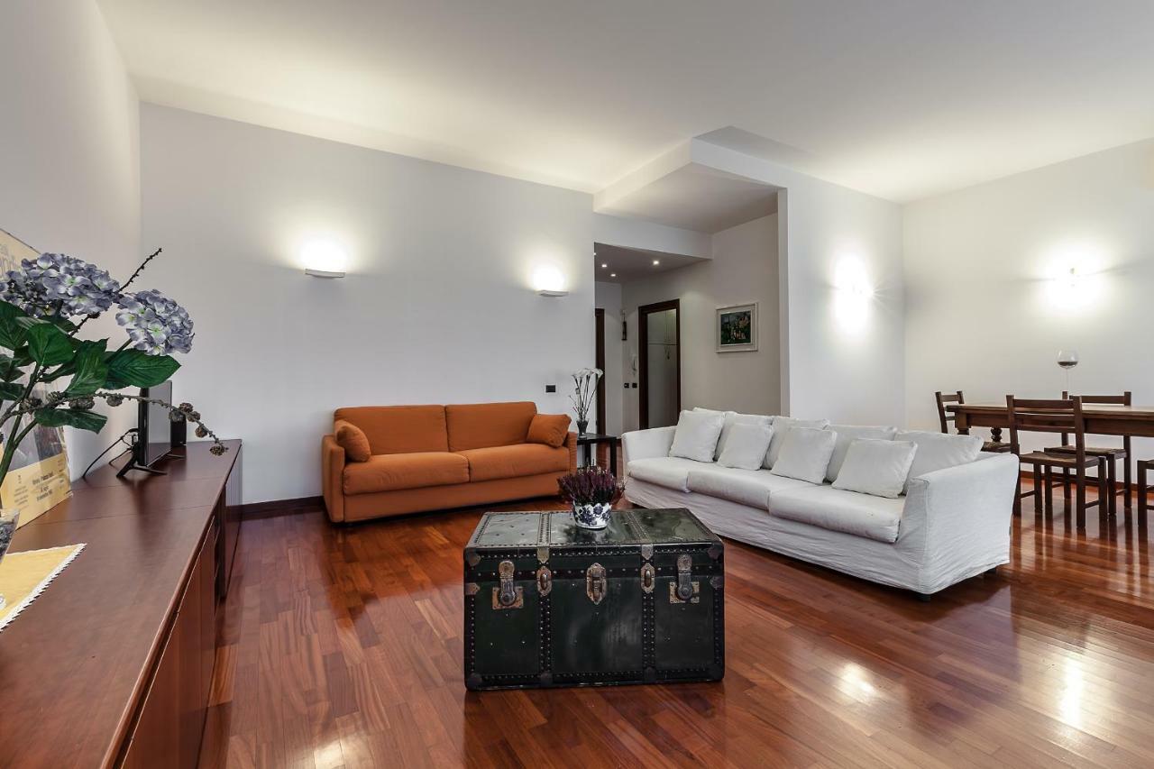 Darsena Apartment Milan