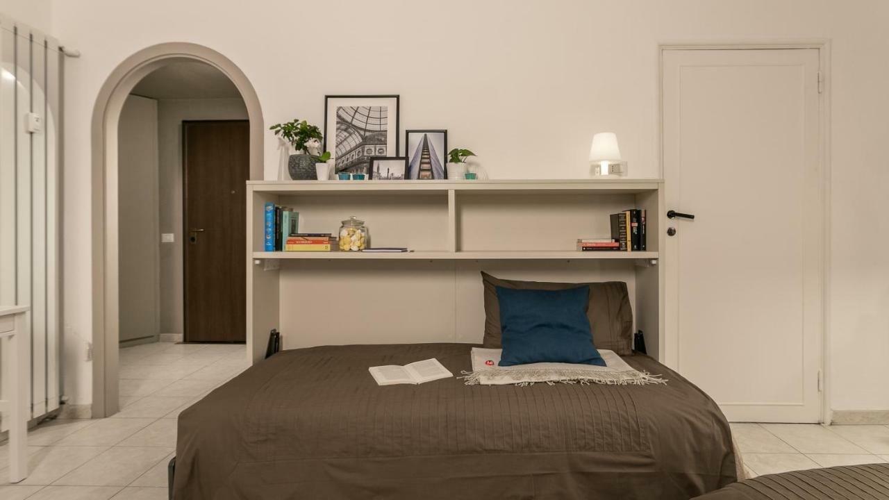 Next Stop - Station Apartamento