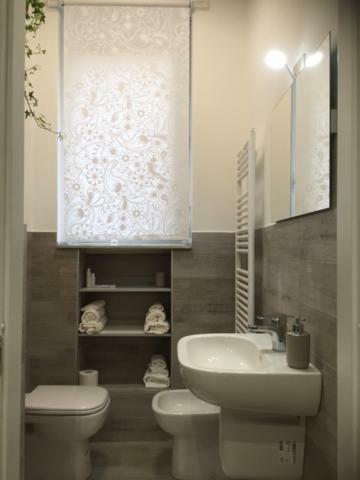 Apartment Joy House -central Near Metro Arco Della Pace Brera-entire Perfect For Work & Play, Nightlife With Ac & Fast Wifi Welcome To The Cool Joy House! Milan