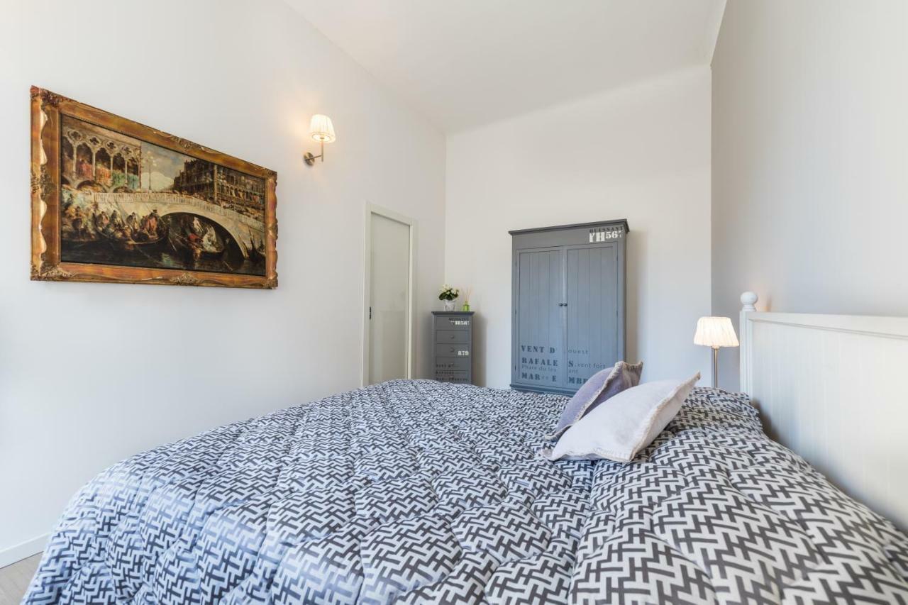 Apartment Grado 14 *
