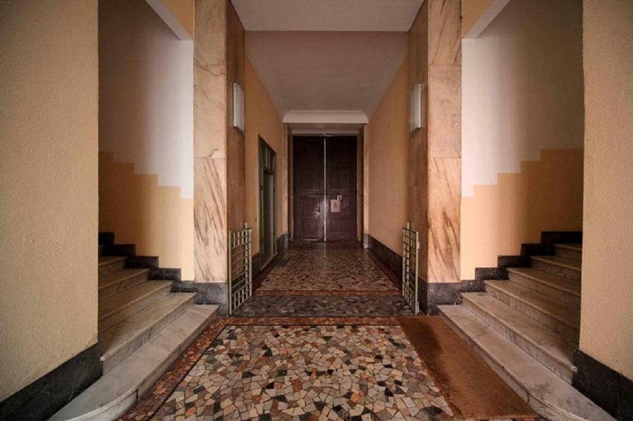 Piazza Piola Apartment *