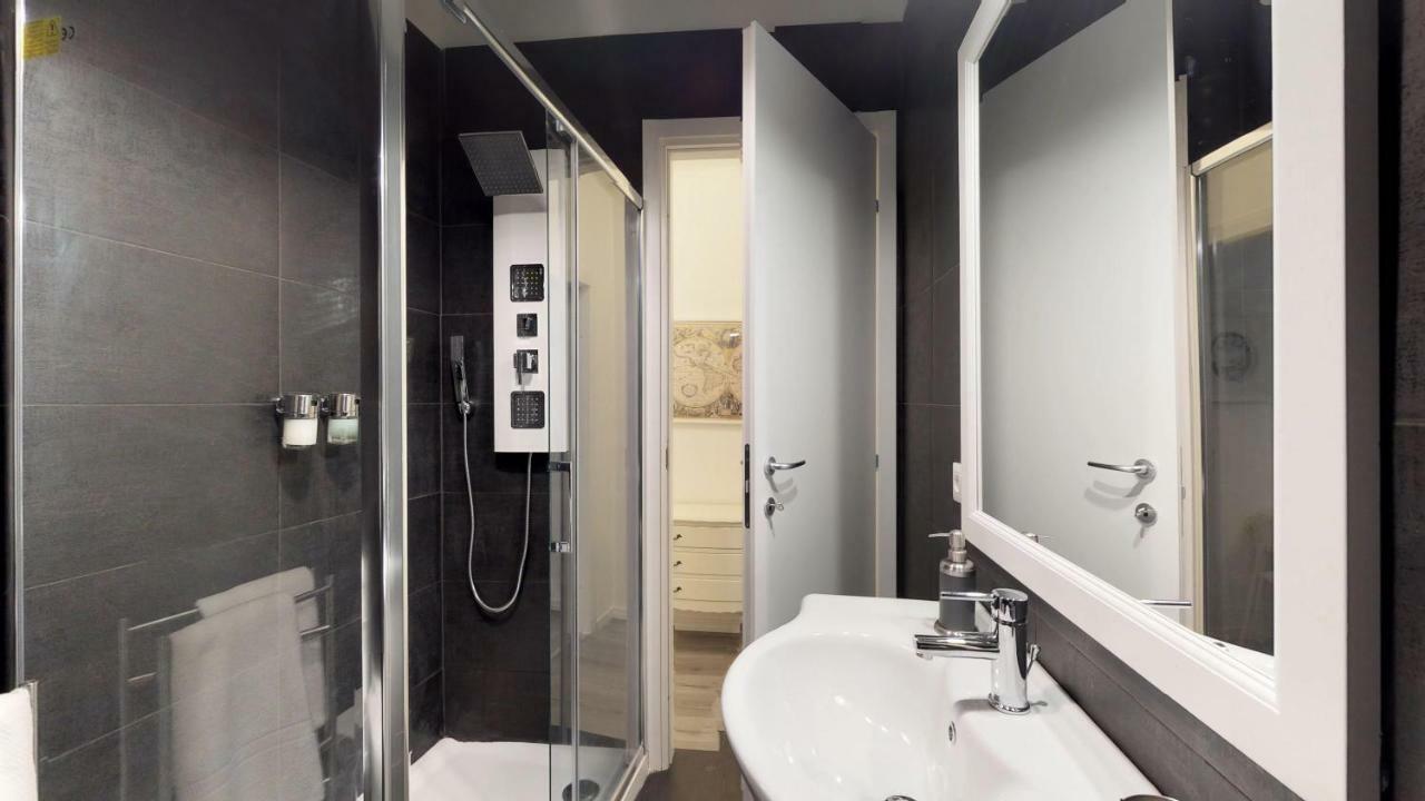 Luxury 2 Bedrooms Apartment Milan