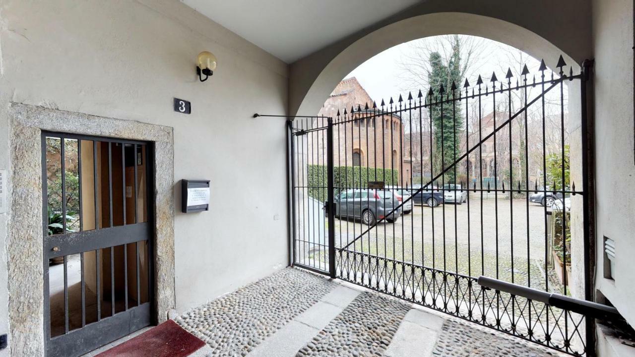 Luxury 2 Bedrooms Apartment *