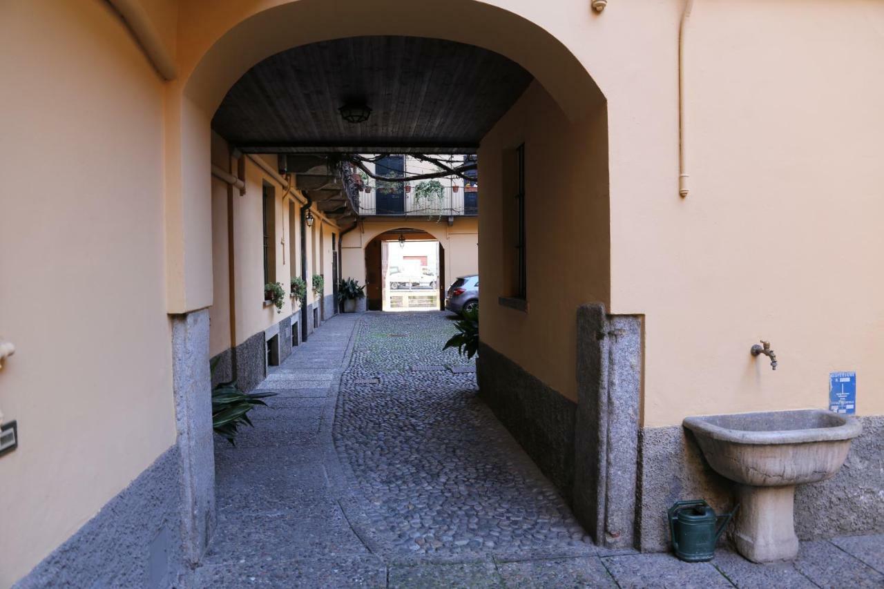 Apartment Naviglio Grande Milan