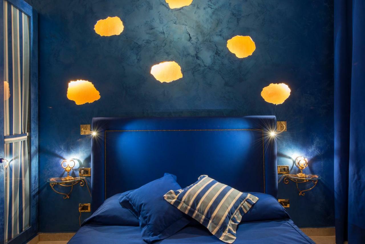 Luxury - Boccaccio Blue *