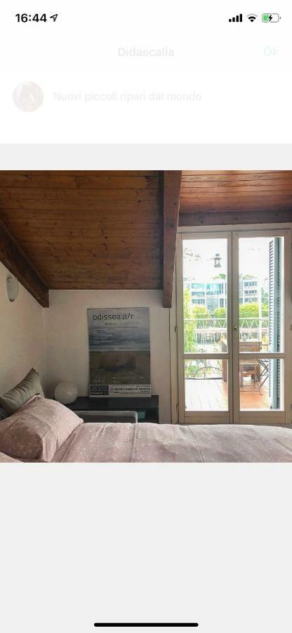 Appartamento Mansarda Sui Navigli Con Terrazza Milano