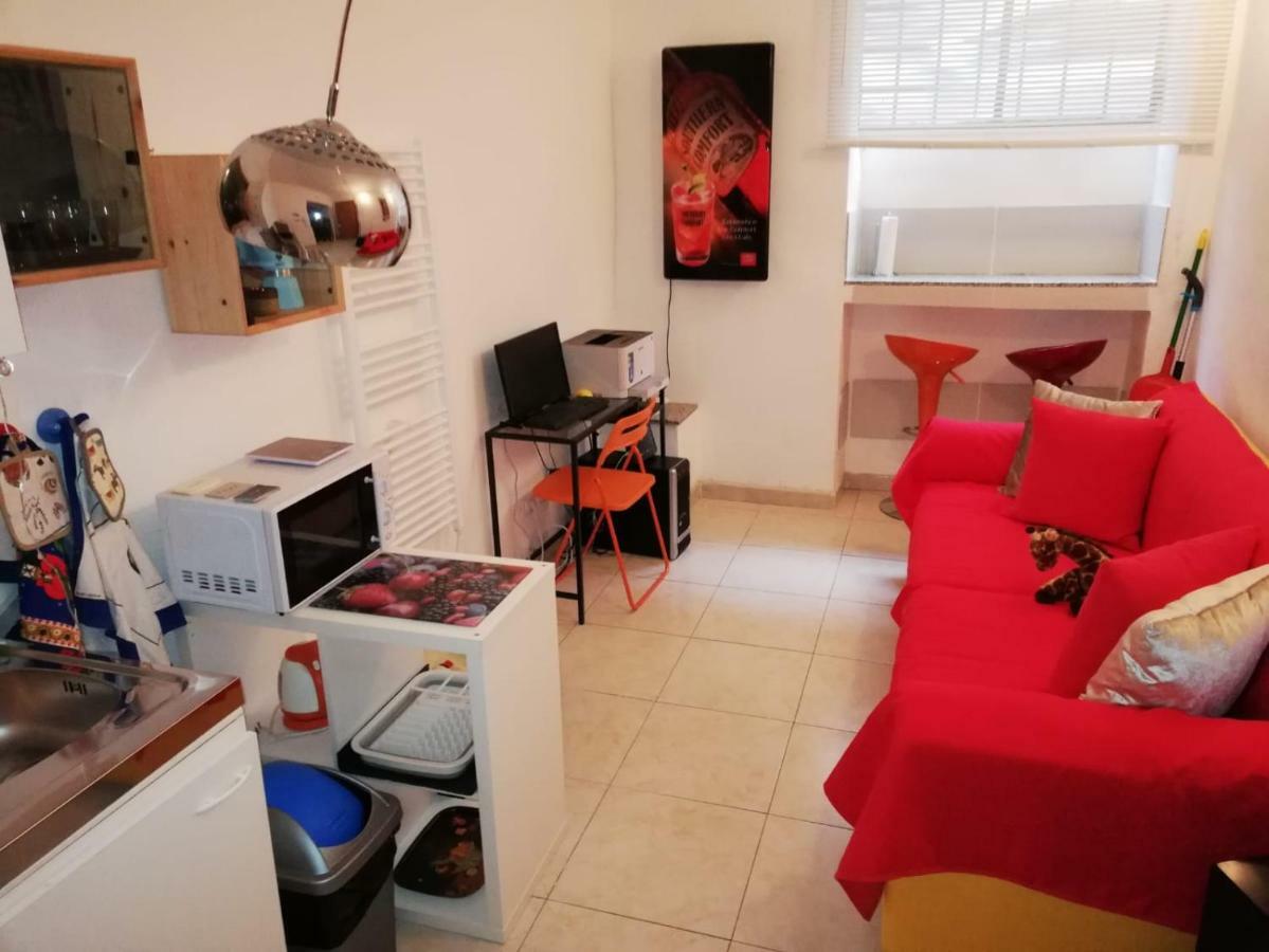 Appartamento Laboratorio A 15 Minuti A Piedi Dal Duomo