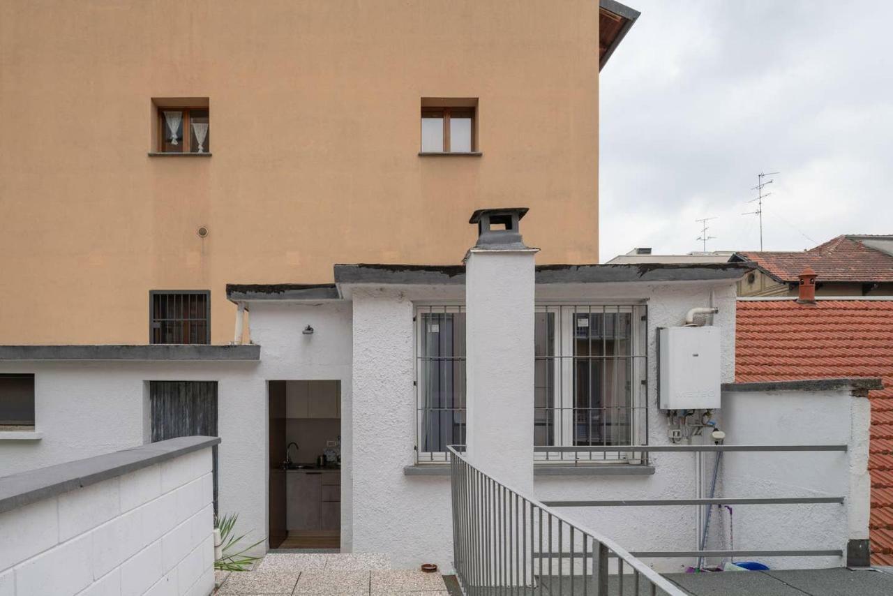 The Rabbit Hole Apartment Milan
