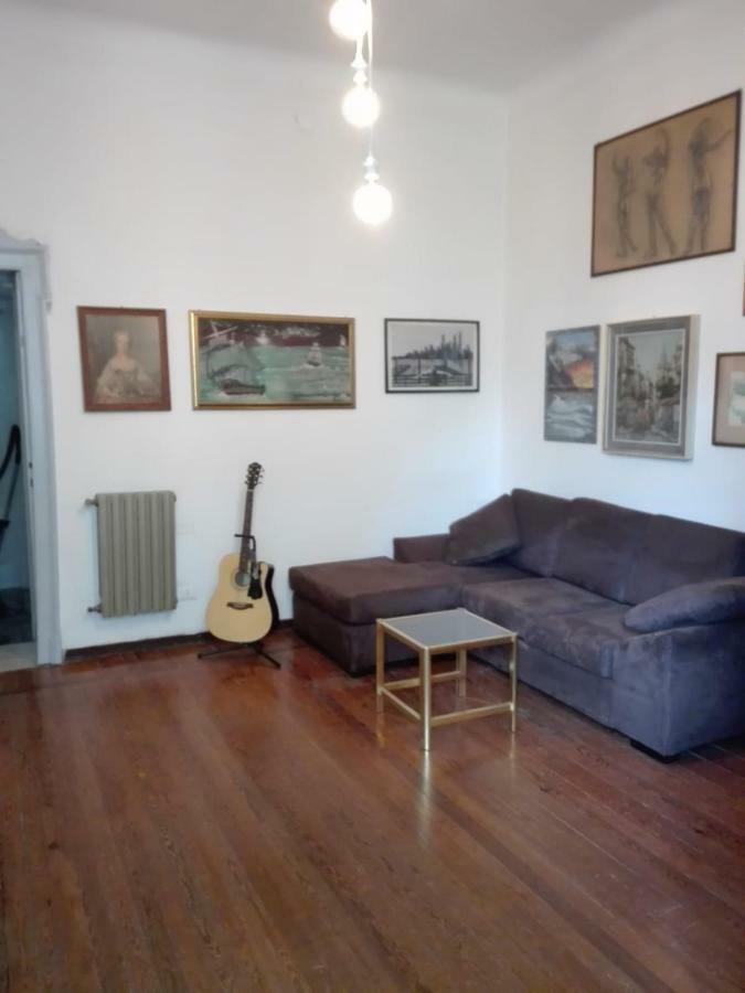 Isola Bi Milan