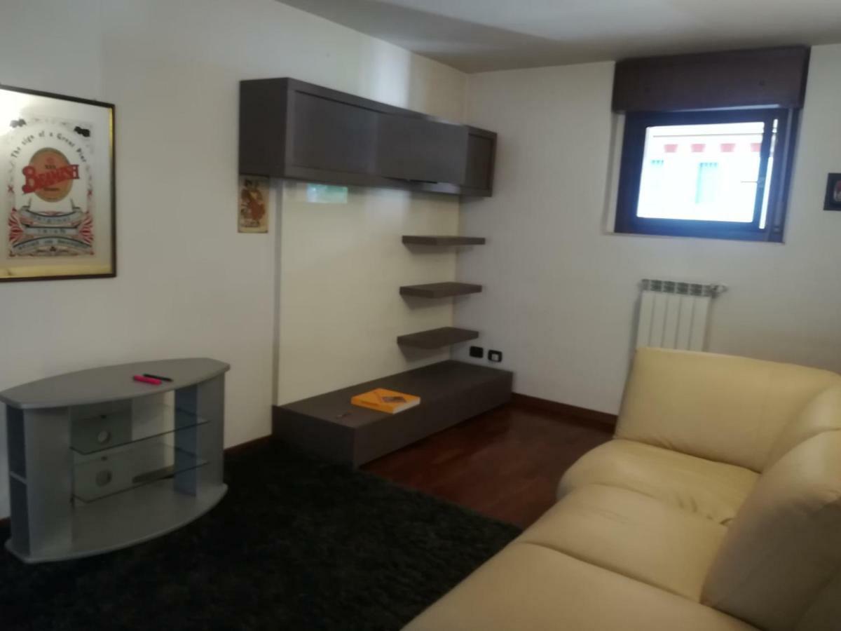Loft Brusuglio * Milão