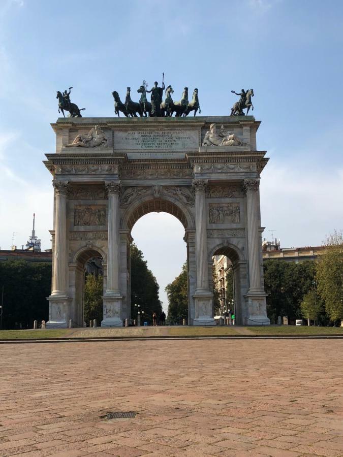 Joy House -central Near Metro Arco Della Pace Brera-entire Perfect For Work & Play, Nightlife With Ac & Fast Wifi Welcome To The Cool Joy House! Apartment