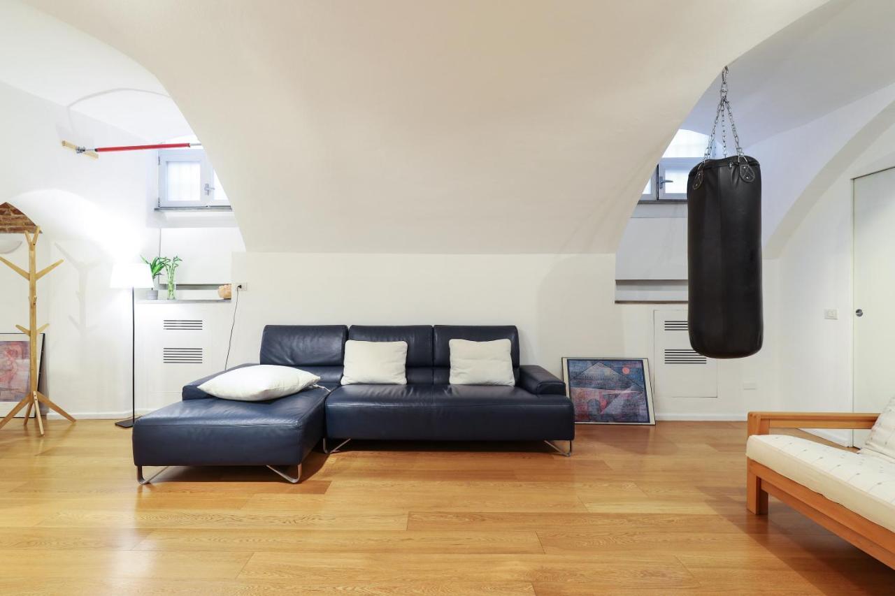 Casa Molino Luxury Loft * Milan