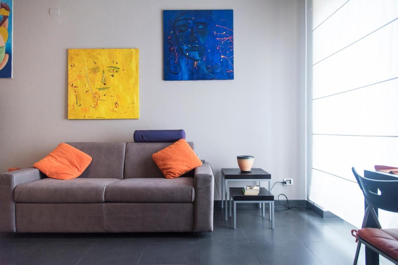 Apartamento High Rise Flat Near Metro Stop