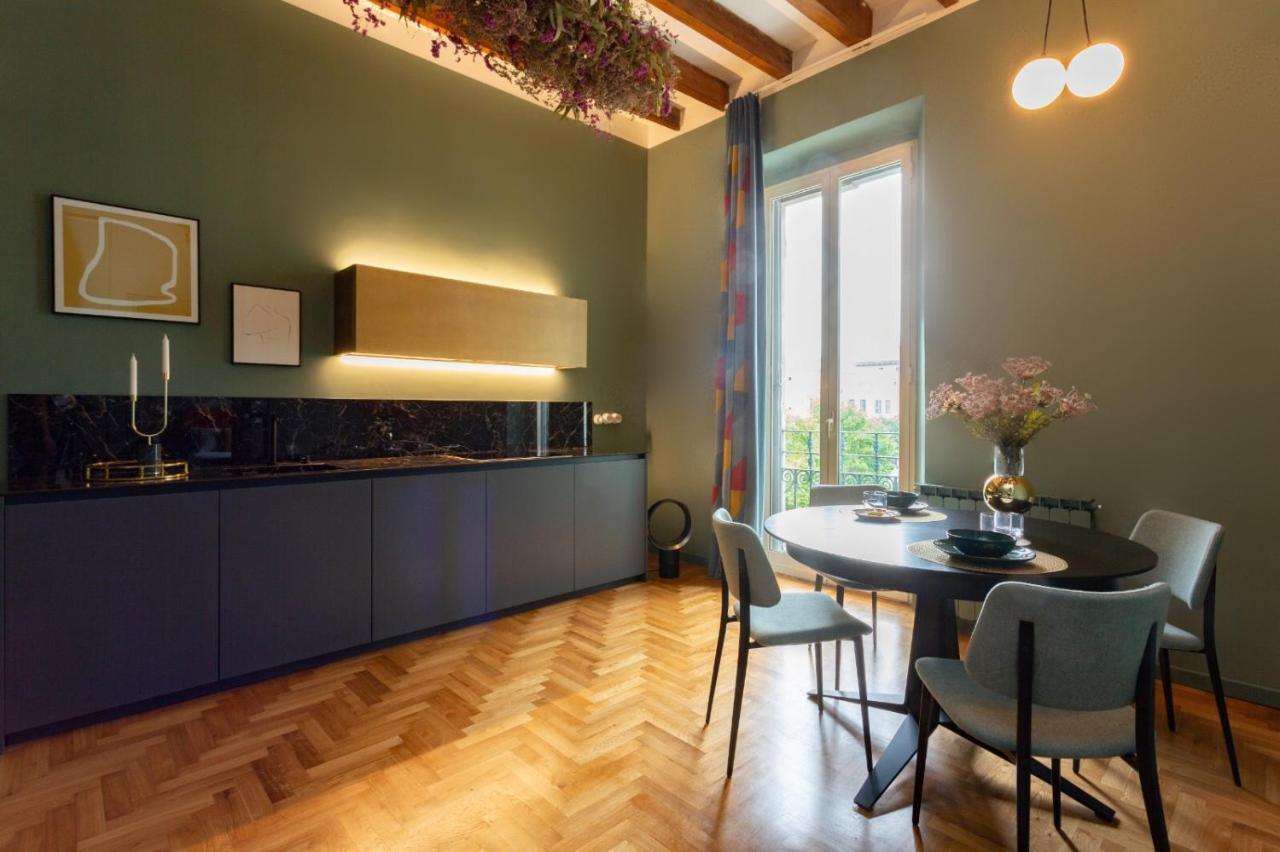 The Best Rent - Ca24 Isola Design Apartment Milan