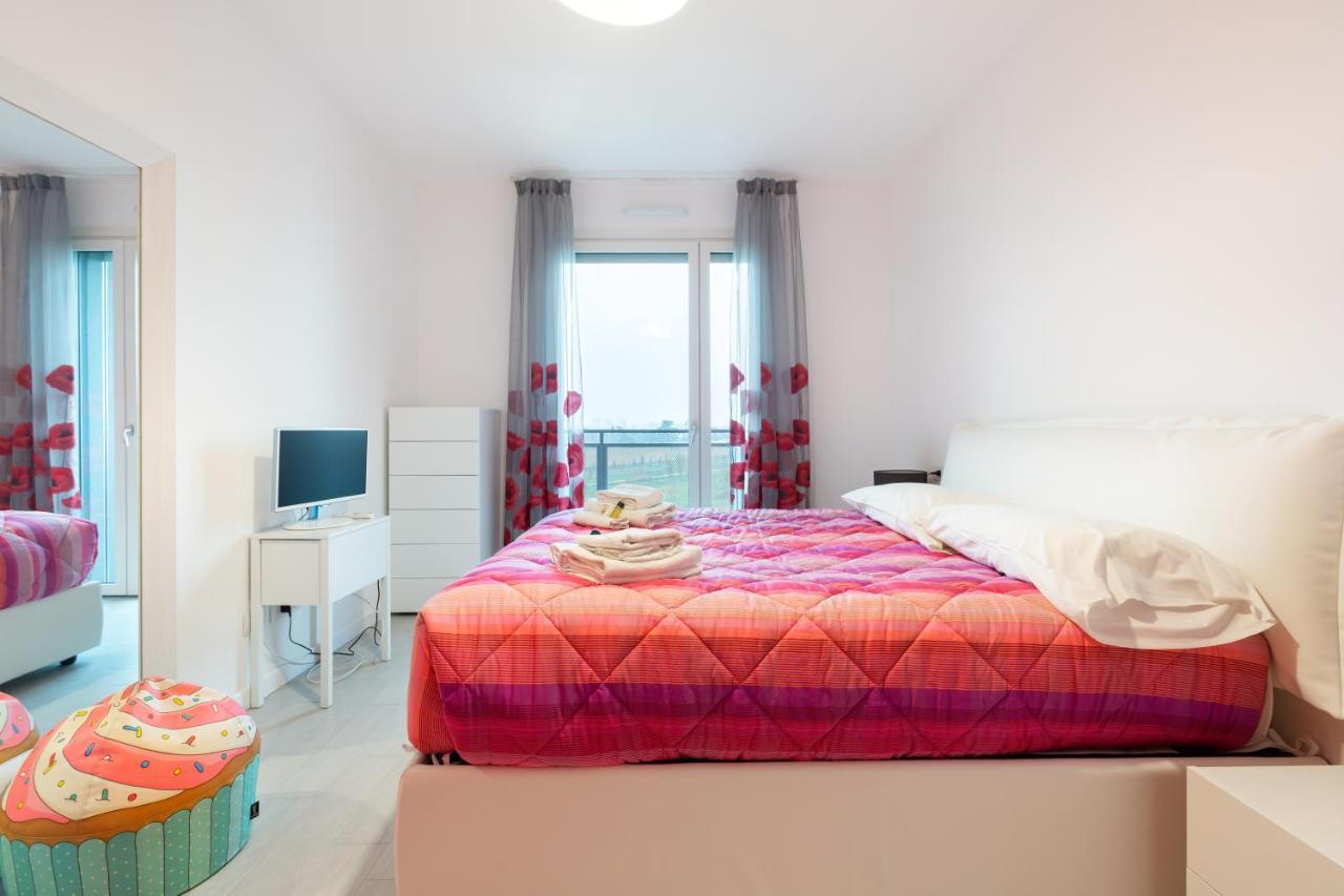 Fiera Flat With Garage Apartment