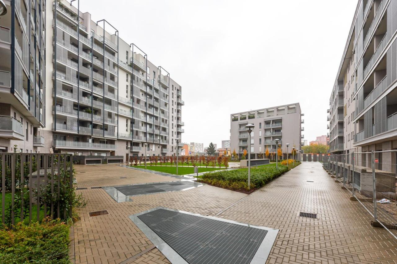 Fiera Flat With Garage Apartment