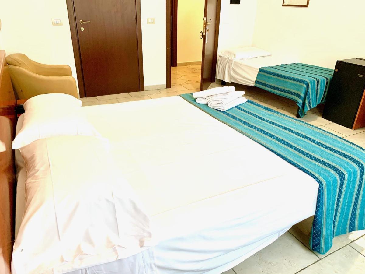 Hotel Alessander 2*