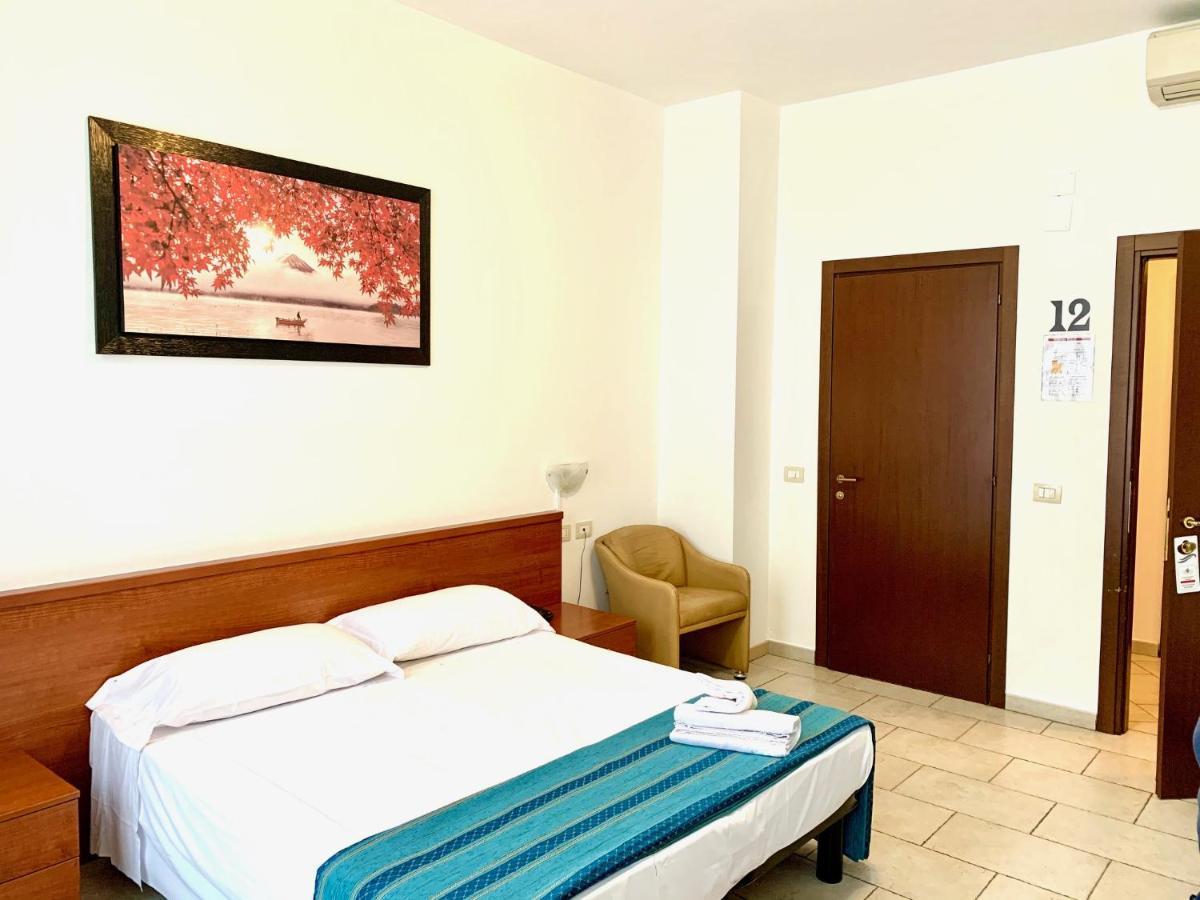 Hotel Alessander 2*