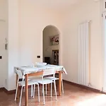 Youhosty - Marche 31 A
