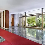 Hemeras Boutique Homes : 3 Apartments In Center