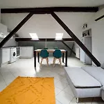 Hbhall Navigli 30