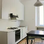 Via Olona - Cozy Apartament