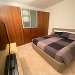 Navigli\'S Flat