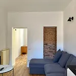 Queen House Milan