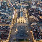 City Centre Apartment - 10 Minutes To Duomo - Free Wifi E Netflix