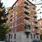 Youhosty - Del Castagno 2
