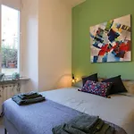 Modern Apartment Close To Shopping District