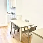 Camera Con Bagno Privato Interno - Zona Bocconi