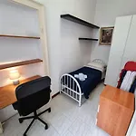 Relaxing Apartment In The Heart Of Milan