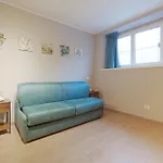 Affori M3 - Modern And Cozy Studio