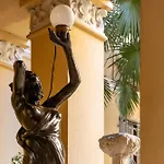 Life Is Beautiful Porta Romana Apartment