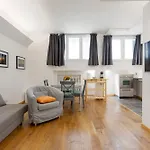 Milano Renovated Apartment