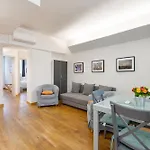 Milano Renovated Apartment