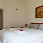 Porta Romana District Suite