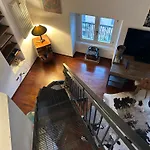 Casa Tiare, Artsy Apartment Zona Brera Moscova
