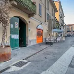 Milano Navigli Vicino Al Duomo